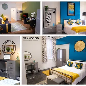  Apartment Long - Contractors - Free Parking - Sleeps 5